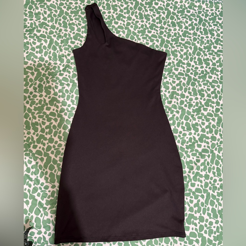 Elegant Black Mini Dress